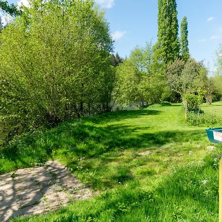 Bord De Riviere, 7500 M2 De Nature Semesterbostad *