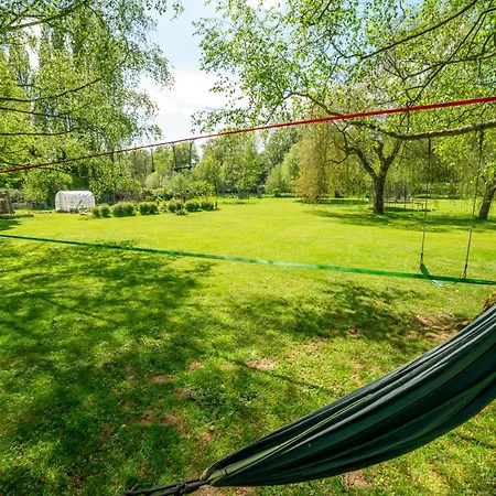 Bord De Rivière, 7500 M2 De Nature Hébergement de vacances