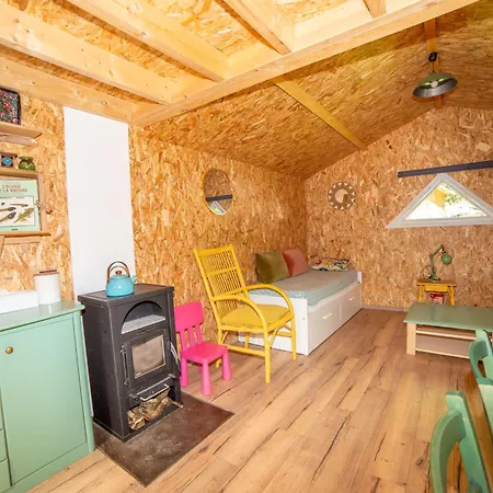 Bord De Rivière, 7500 M2 De Nature Hébergement de vacances *